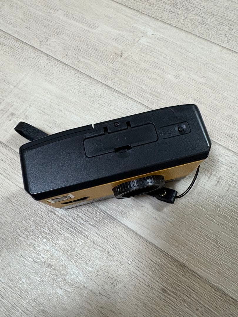 コダック フィルムカメラ ULTRA F9 ブラック×イエロー