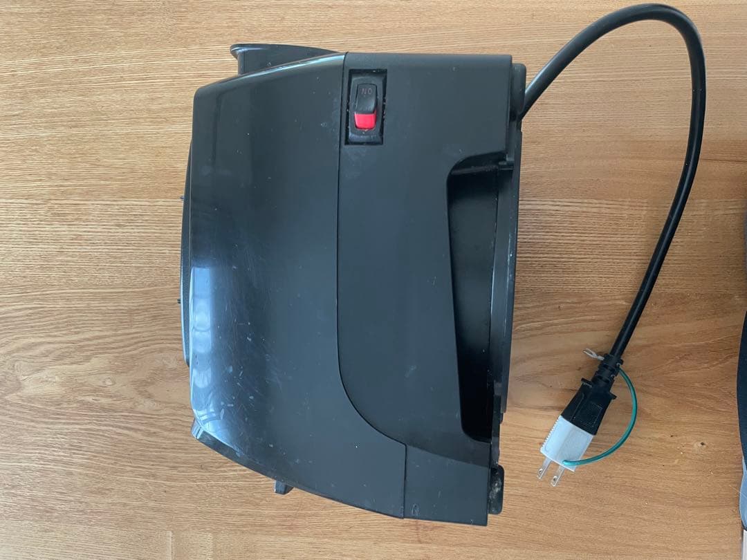 Vitamix Pro 300 本体 (コンテナとタンパーおまけ付き)