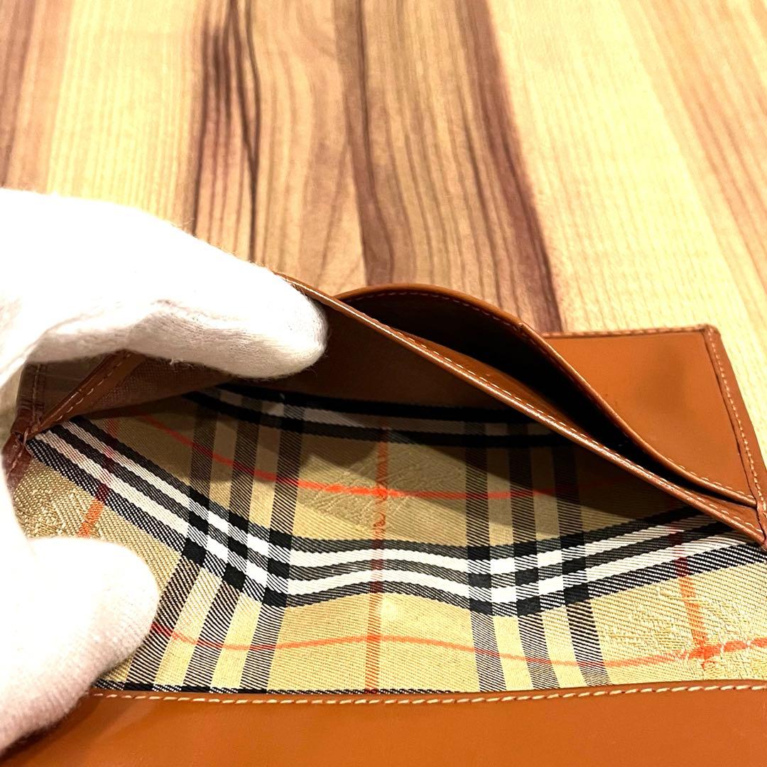 ✨希少✨BURBERRY バーバリー パスポートケース カードケース 本革 茶色