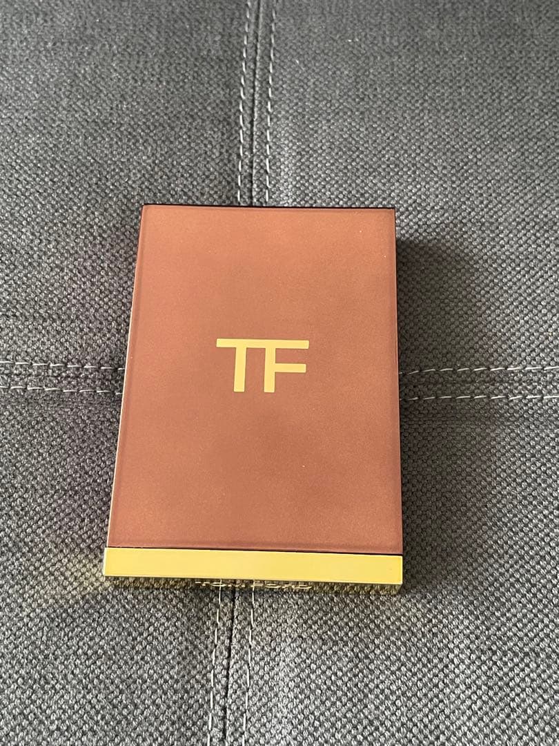 【限定】TOM FORD アイカラークォード　バイオレットサテン　39C