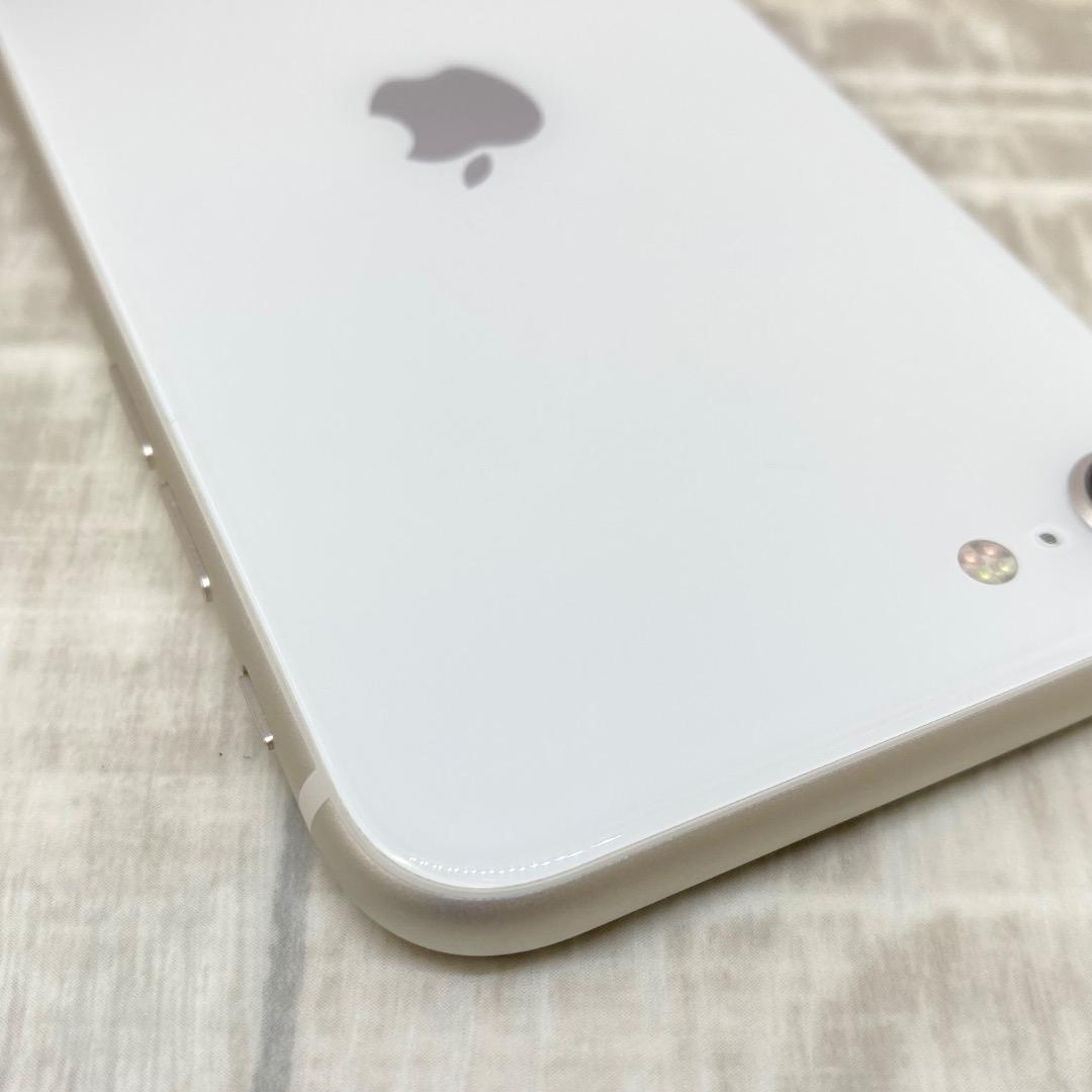 iPhoneSE第3世代 スターライト 64GB 新品バッテリー