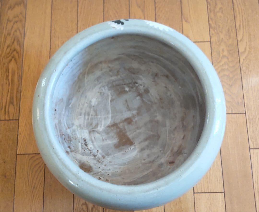 陶器製　火鉢　菊の図　手あぶり