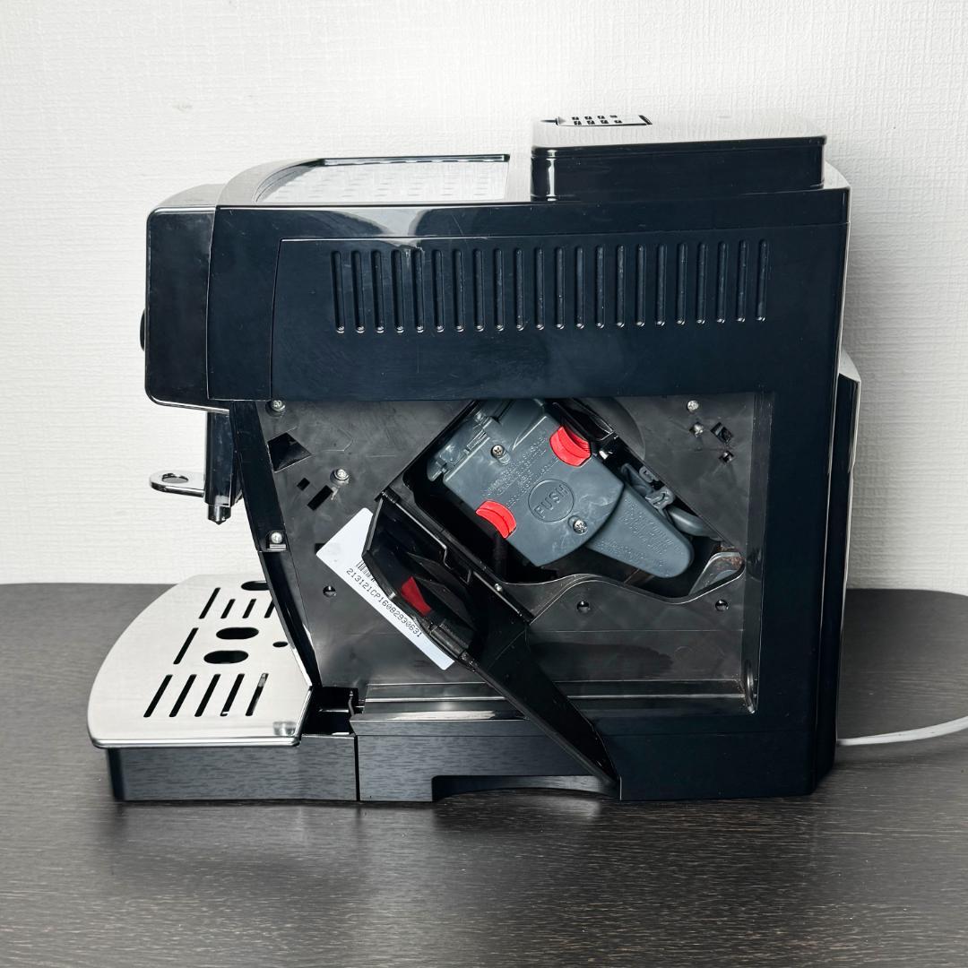 美品　デロンギ マグニフィカS ECAM23120BN エスプレッソマシン