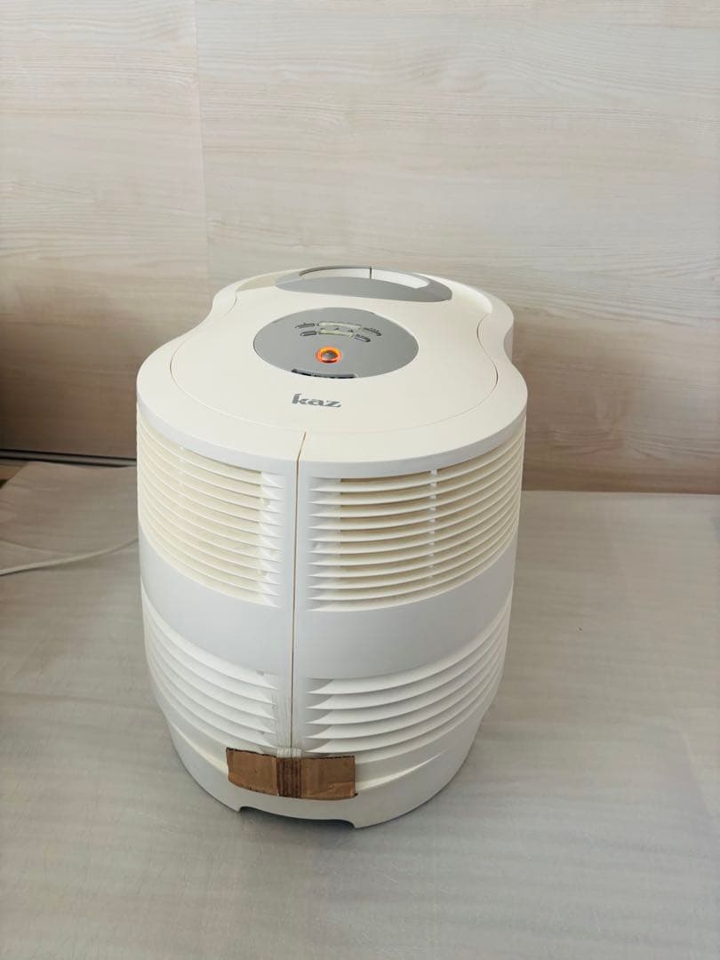 KAZ気化式加湿器　大容量　便利なキャスター付き　ホワイト　送料無料