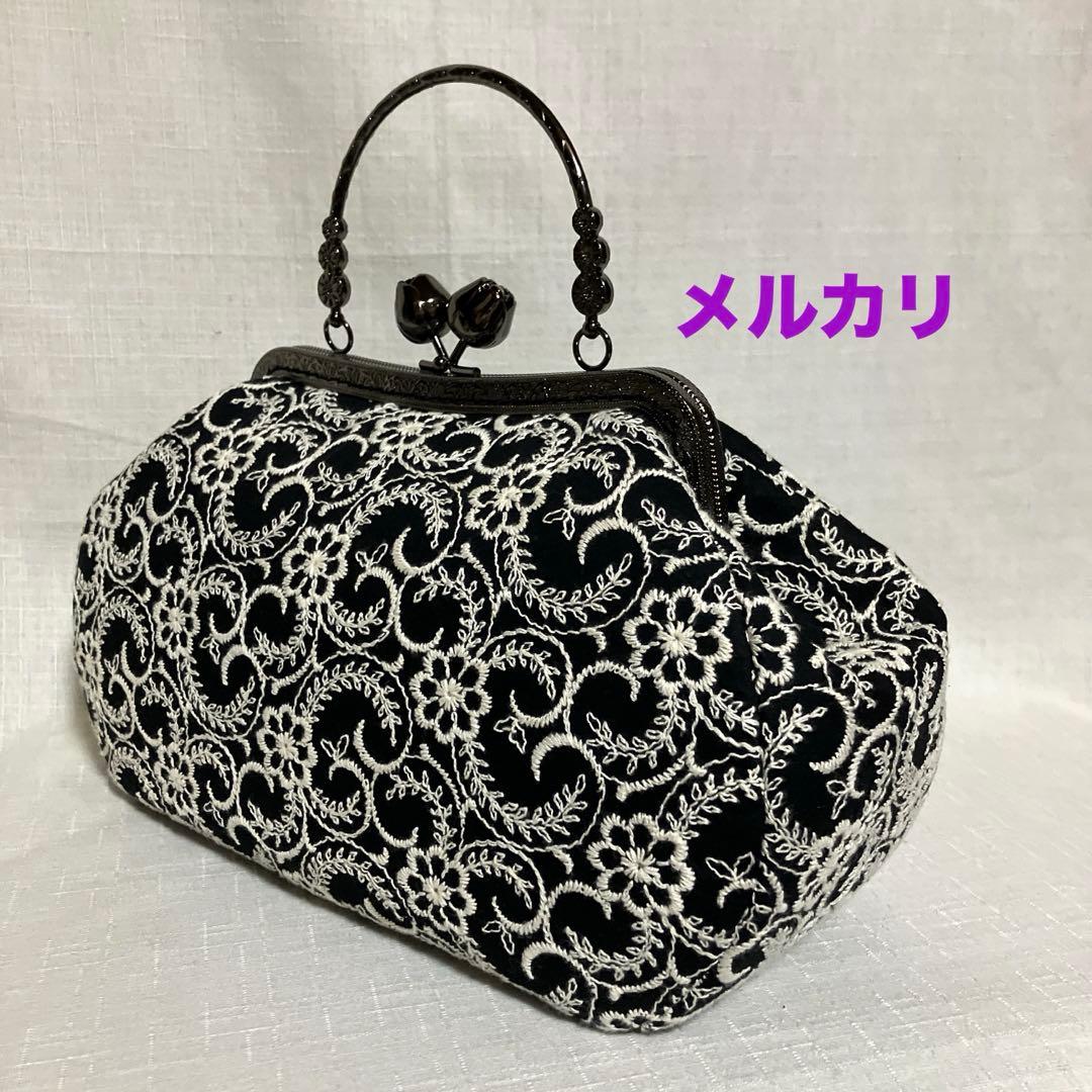 刺繍バッグ　がま口バッグ　ハンドメイド　持ち手　オシャレバッグ
