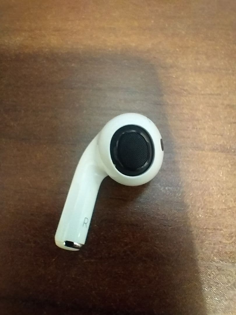 AirPods Pro ホワイト 右耳用1