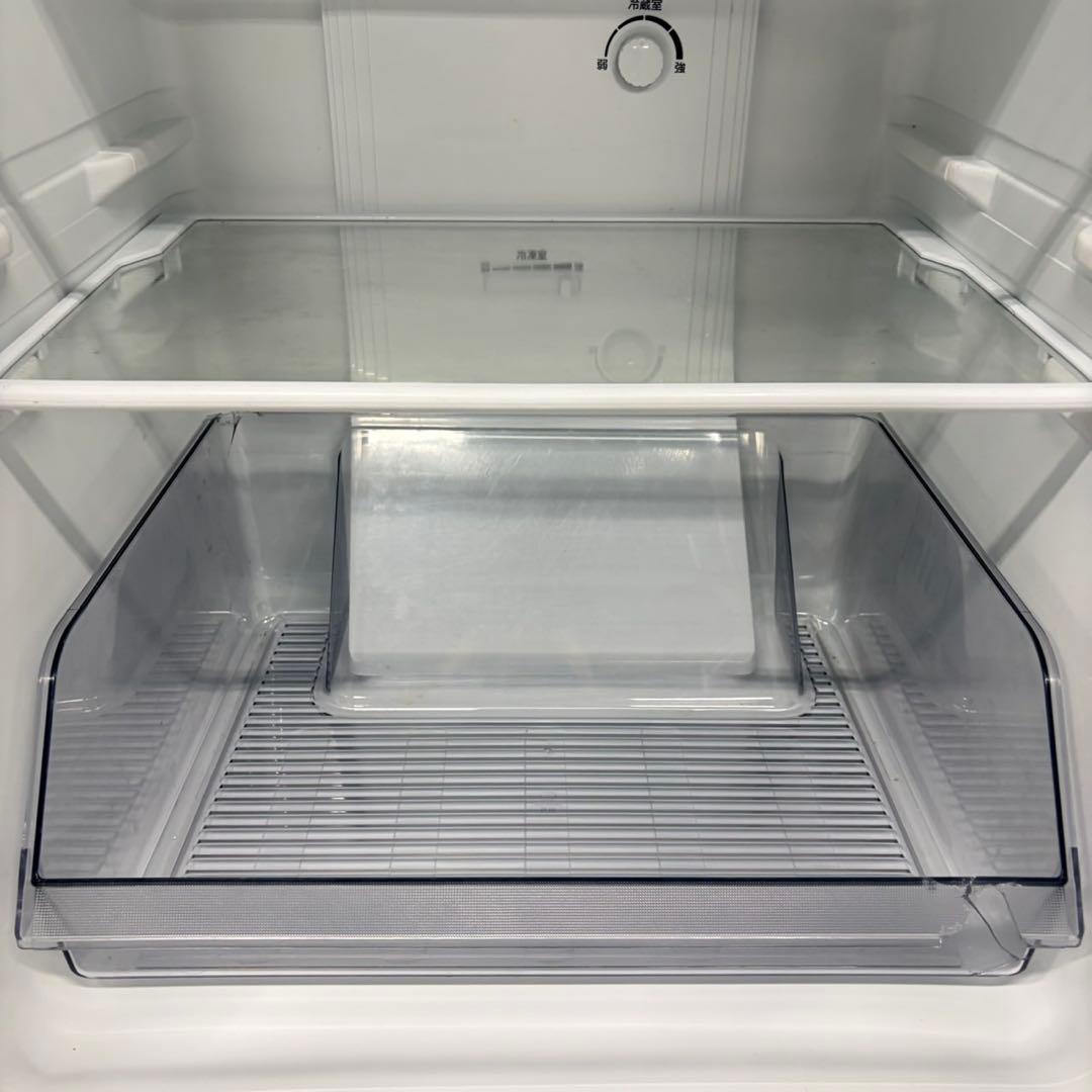 846 自炊する方にオススメです！東芝冷蔵庫　170L 小型　一人暮らし　右開き