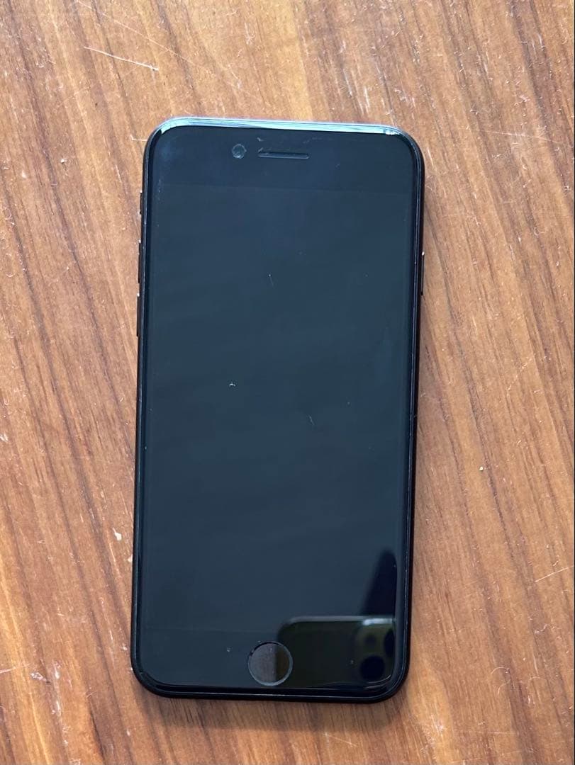 Apple iPhone SE 第二世代ブラック