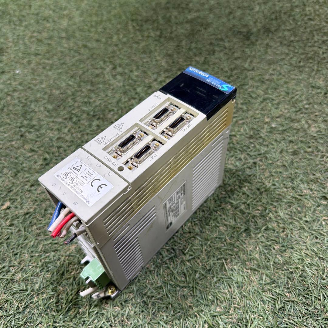 MITSUBISHI AC SERVO MR-J2S-20A AC サーボアンプ