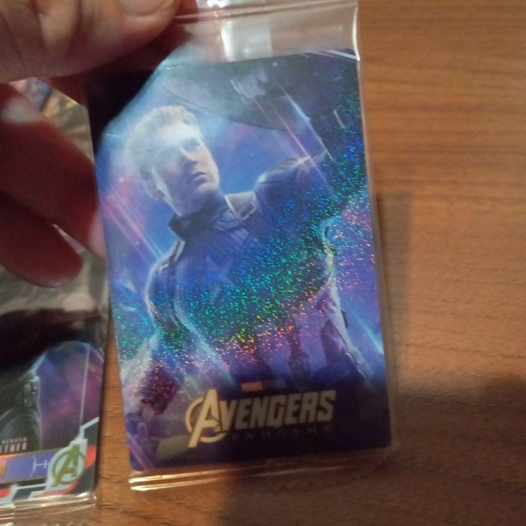 【未開封品】アベンジャーズカード　キラレア