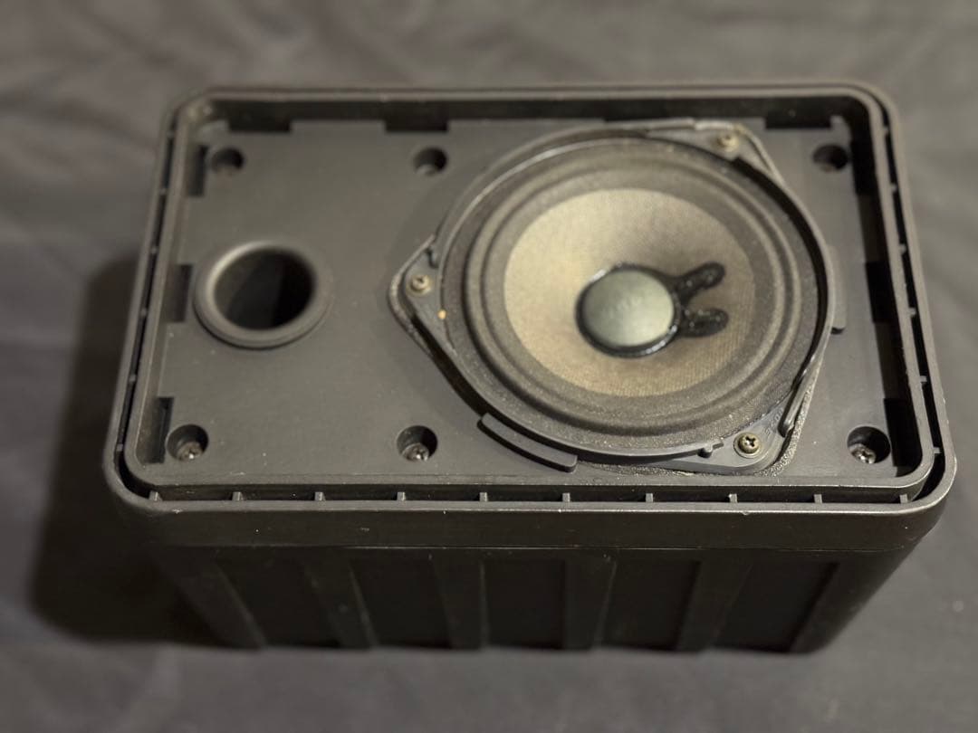 BOSE 101MM スピーカー 2台セット（連番）