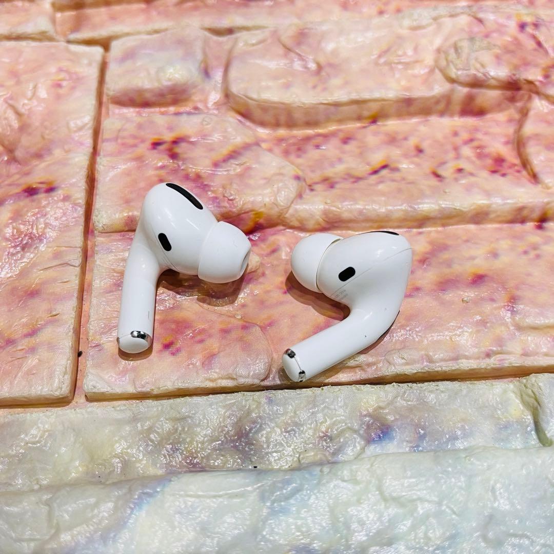 Apple AirPods Pro 第1世代 本体 MLWK3J/A