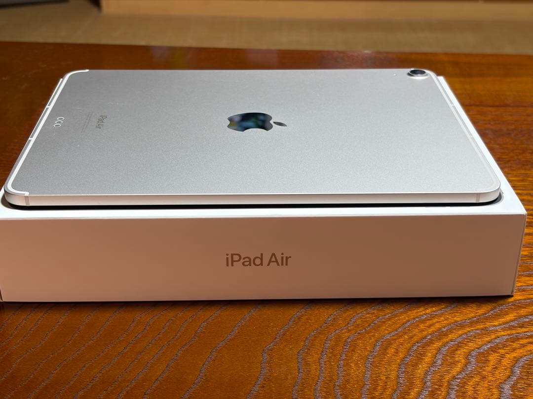 iPad Air M2 128GB WiFi+Cellular スターライト