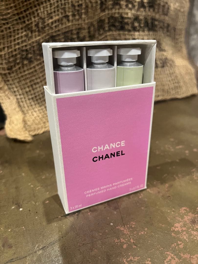 CHANEL CHANCE ハンドクリーム　未使用
