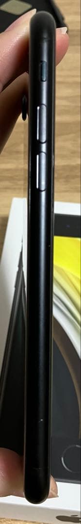 Apple iPhoneSE 第二世代　ブラック　64GB