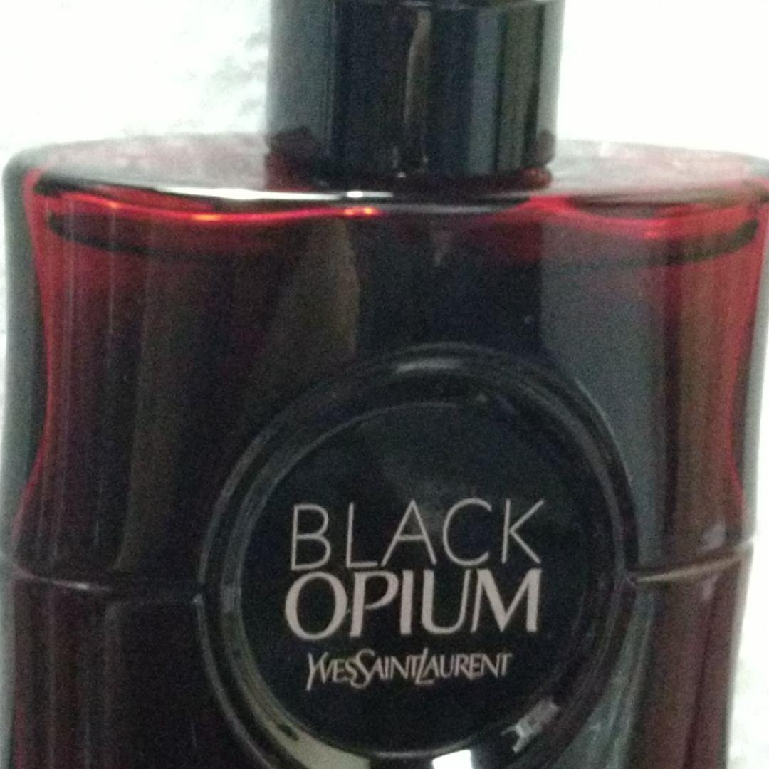 YSL ブラックオピウム オーバーレッド