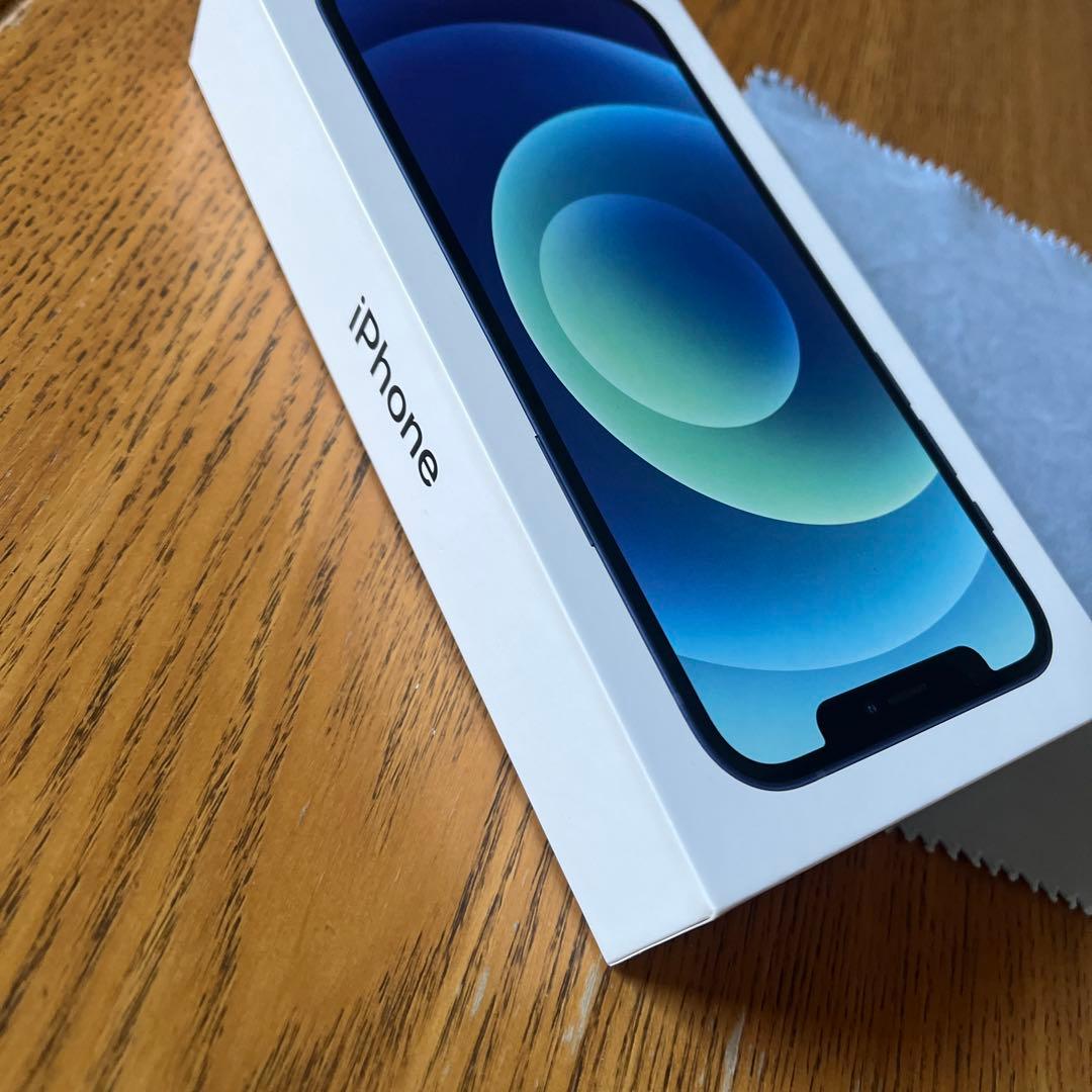 【美品】Apple iPhone 12 本体 バッテリー76% 箱つき、カバーも