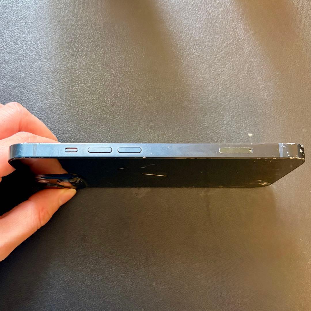 iPhone 13 ブラック 256GB apple スマートフォン