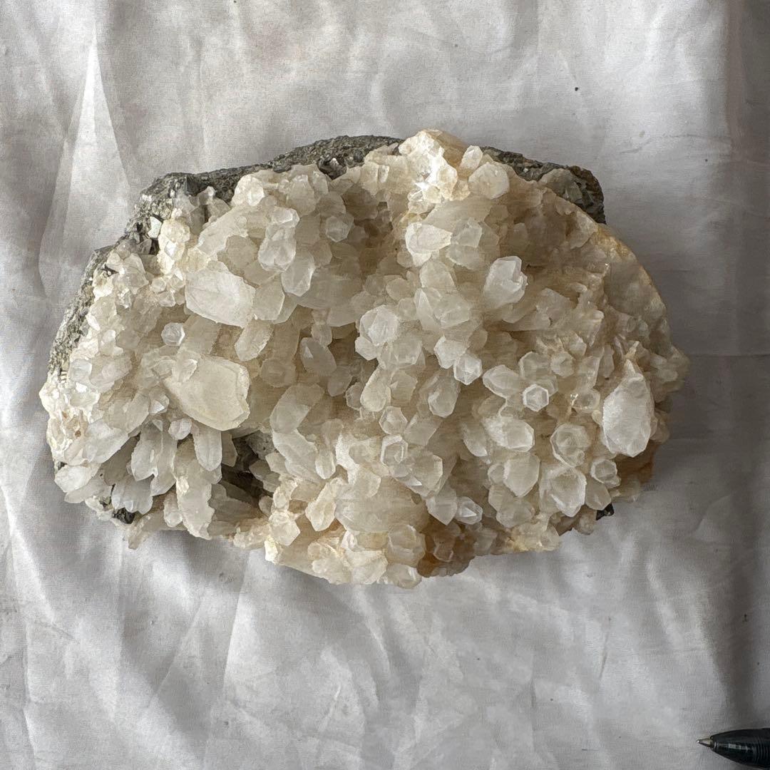 鉱物　水晶クラスター