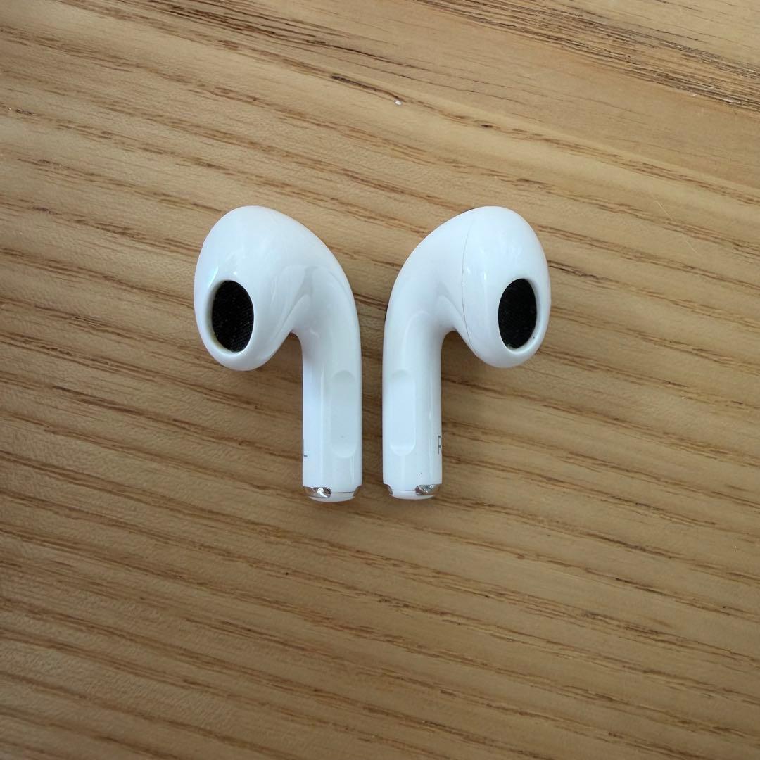 Apple AirPods3 本体
