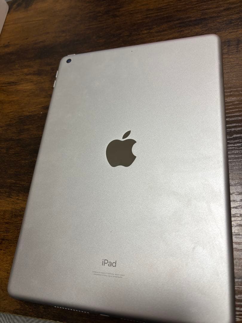 iPad (第9世代 64GB Wi-Fi)