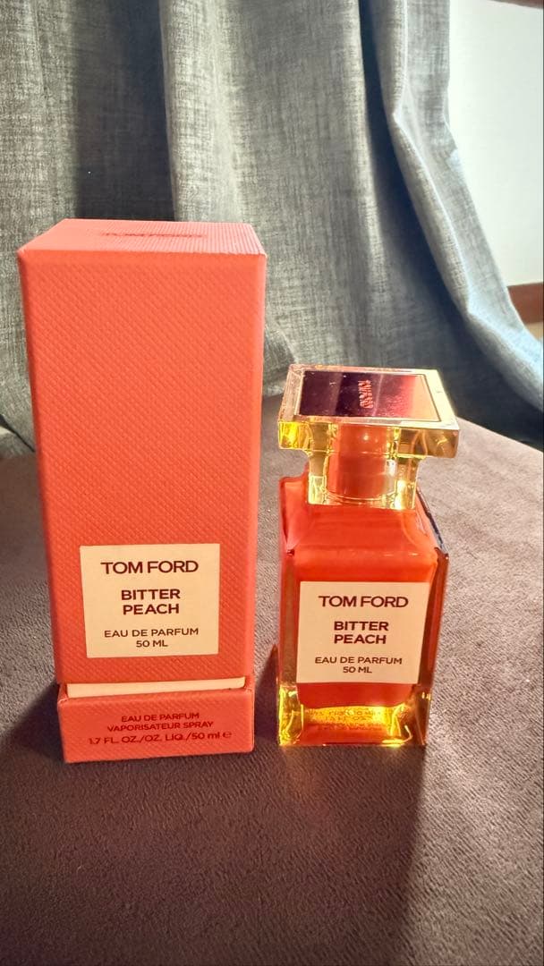香水(女性用) TOM FORD BITTER PEACH Eau de Parfum 50ml