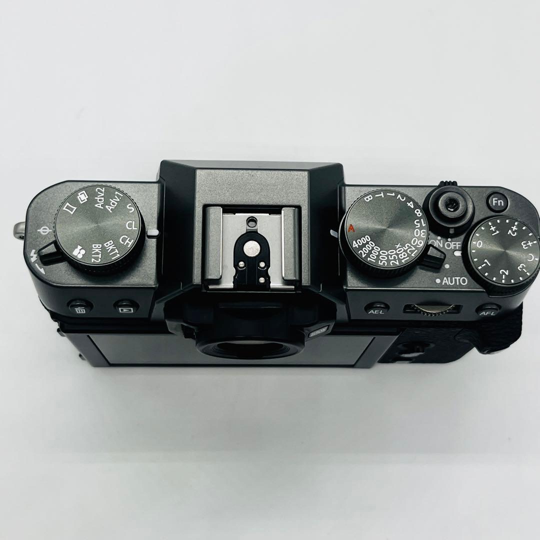 22ショット！！　富士フイルム　ミラーレス一眼 X-T30 チャコールシルバー