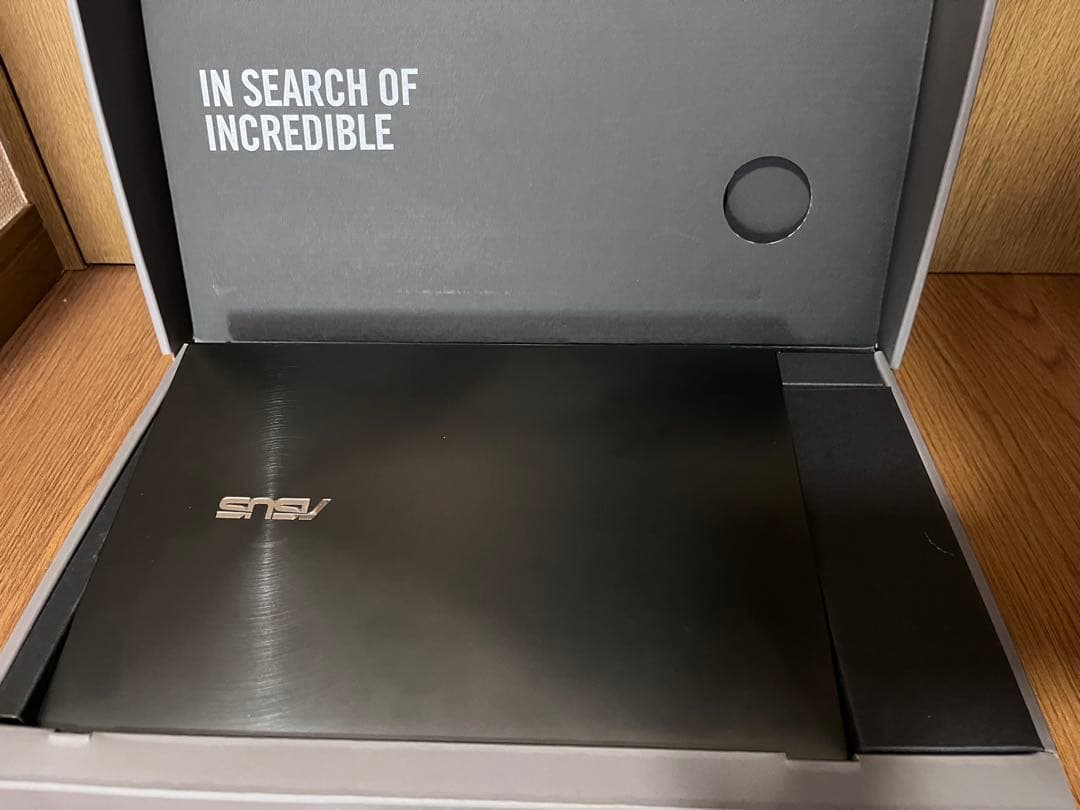 Windowsノート本体 ASUS ZenBook 13(UX325)