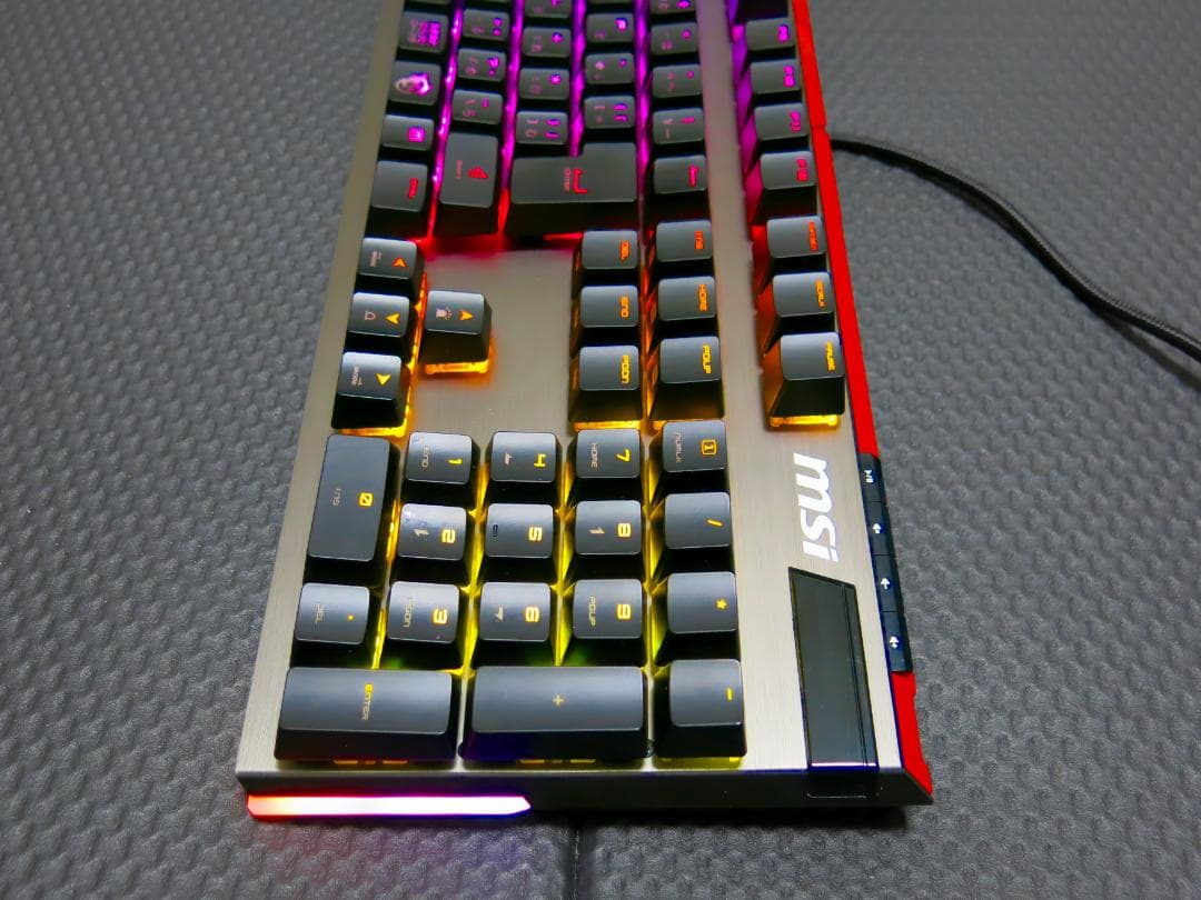 MSI メカニカルゲーミングキーボード VIGOR GK80