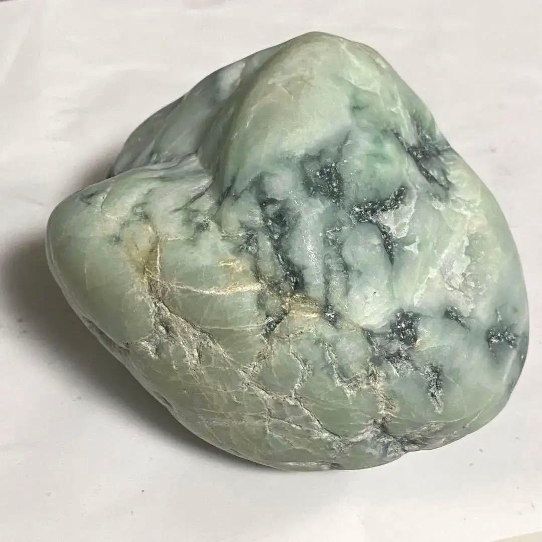 糸魚川翡翠　上質　白緑　小滝圧砕　1053g