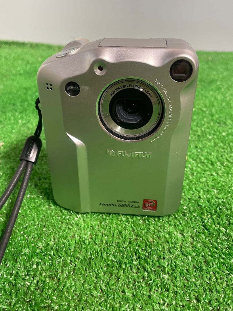 FUJIFILM デジタルカメラ 本体 FinePix 6800Zoom