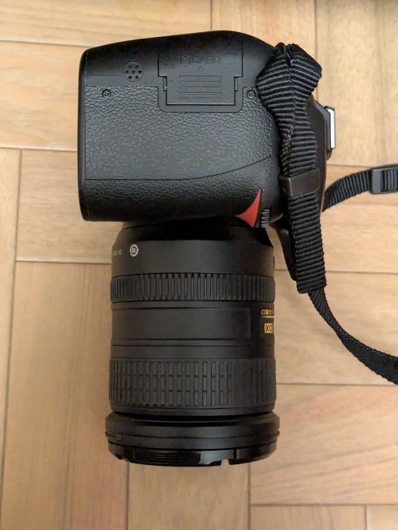 NIKON D90 AF-S DX VR 18-200G レンズキット