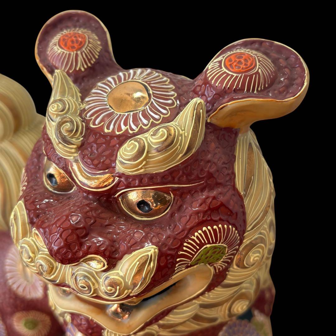 美品 高さ約31 九谷焼 八幡窯 落款 玉乗り獅子 一対 左乗り