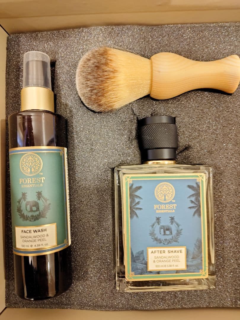Forest Essentialsスキンケアセット　メンズ　インド製　日本未上陸