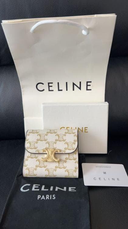 美品CELINE トリオンフ スモールフラップウォレット ホワイト
