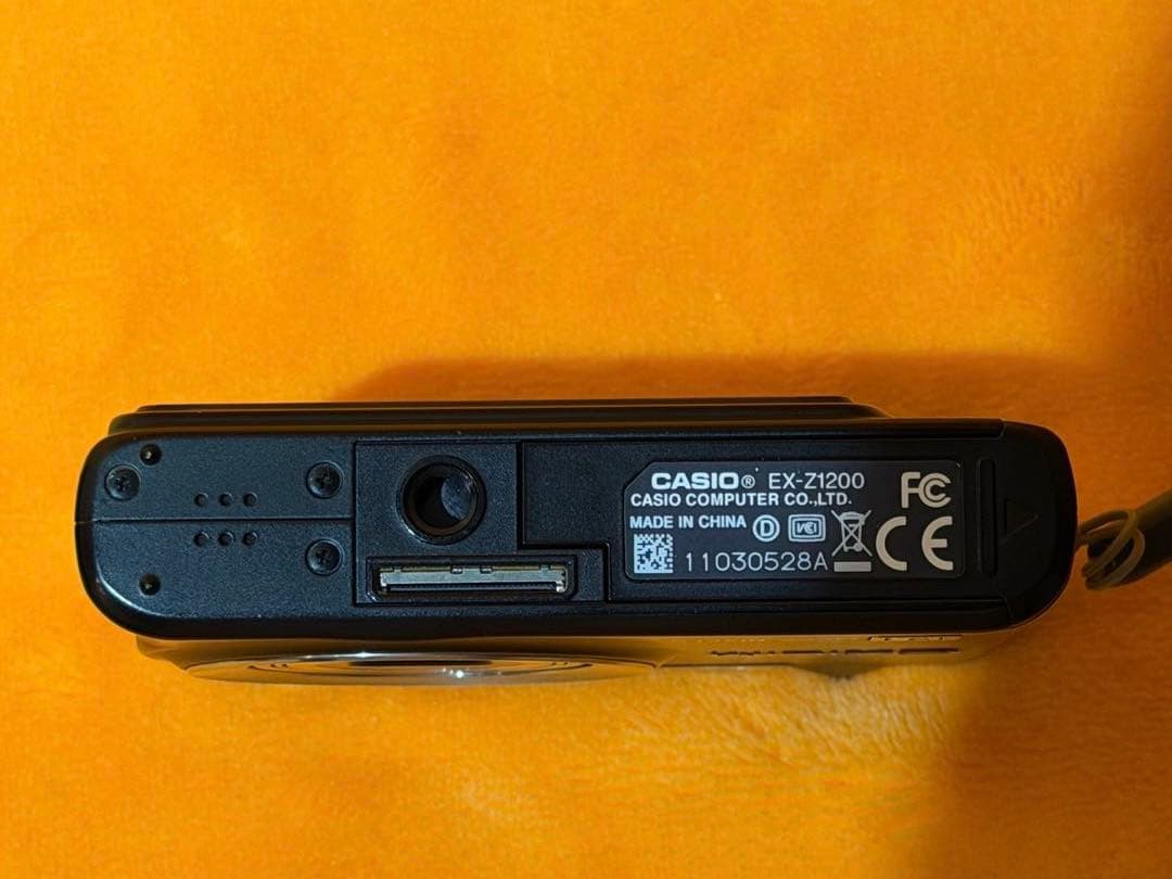 CASIO EXILIM EX-Z1200 デジタルカメラ