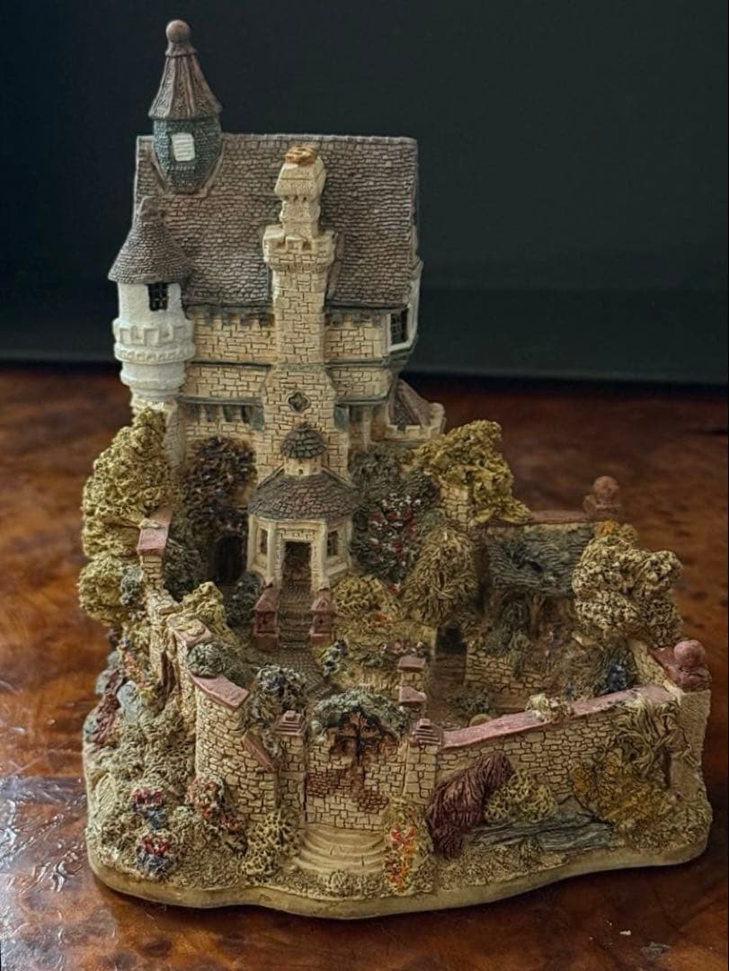 Lilliput Lane「Secret Garden」英国製 立体庭園コテージ