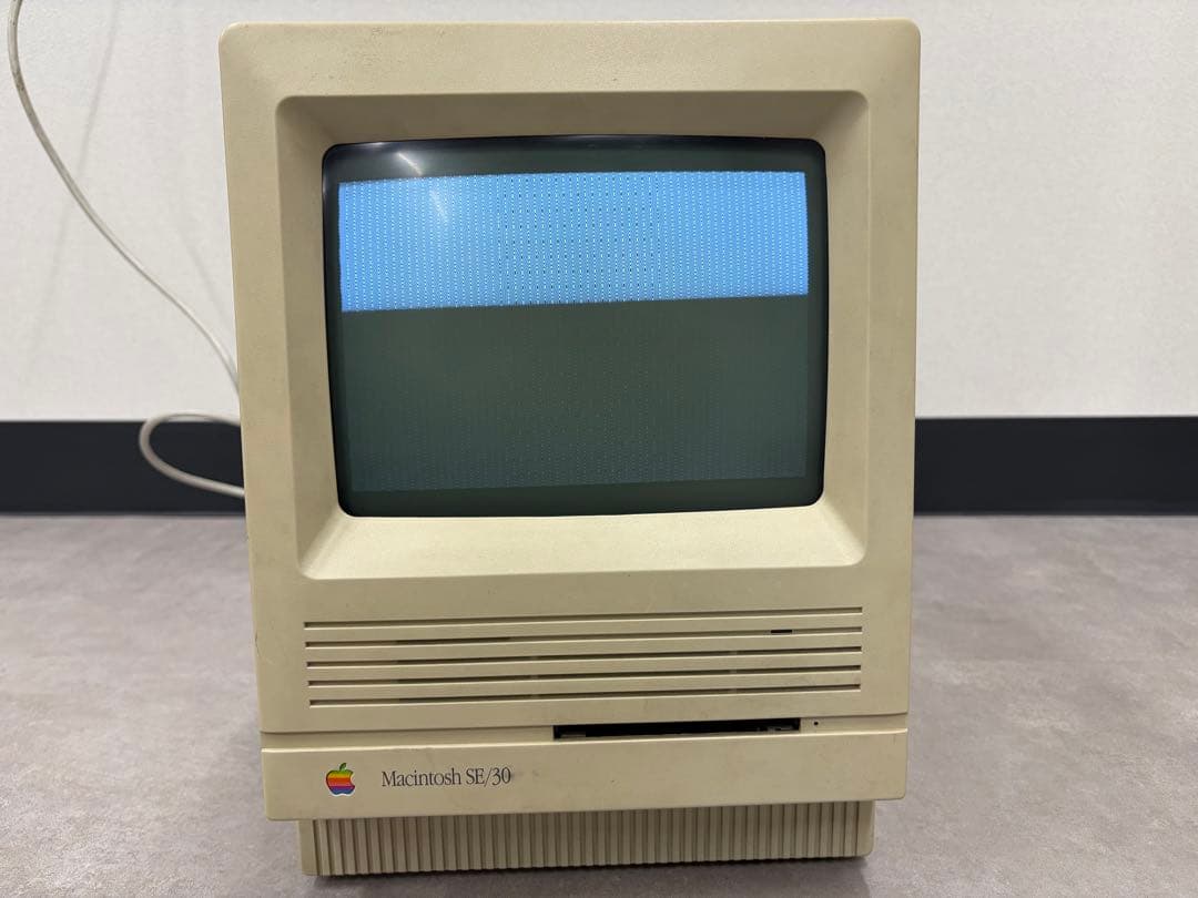 Apple Macintosh SE/30 シマシマMac キーボード マウス付