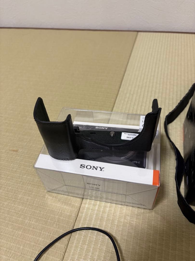 U*S様 SONY ミラーレス一眼カメラ α6400とボディケース LCS-EB