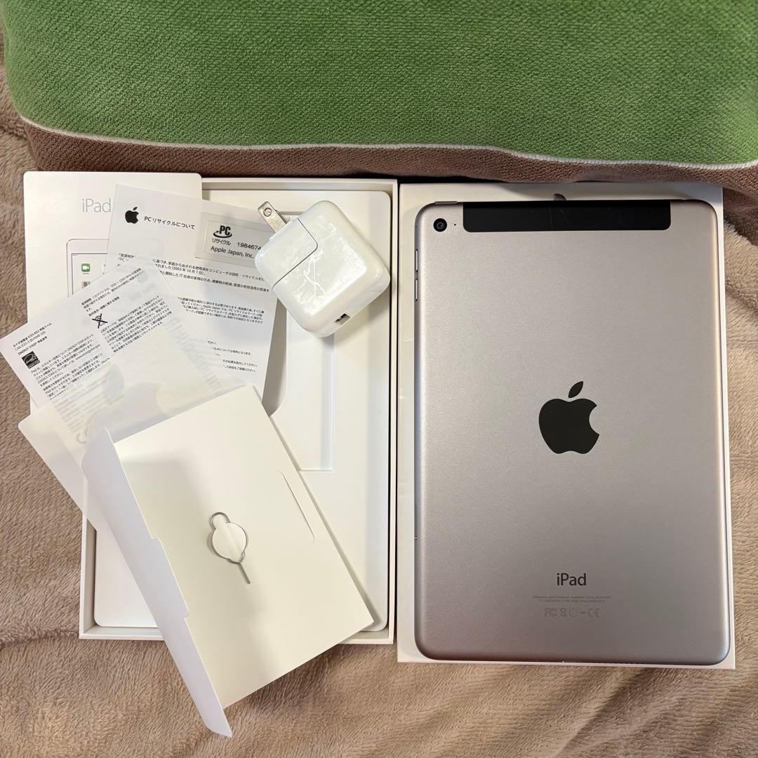 iPad mini 4 Wi-Fi＋Celluar 32GB（SIMフリー）
