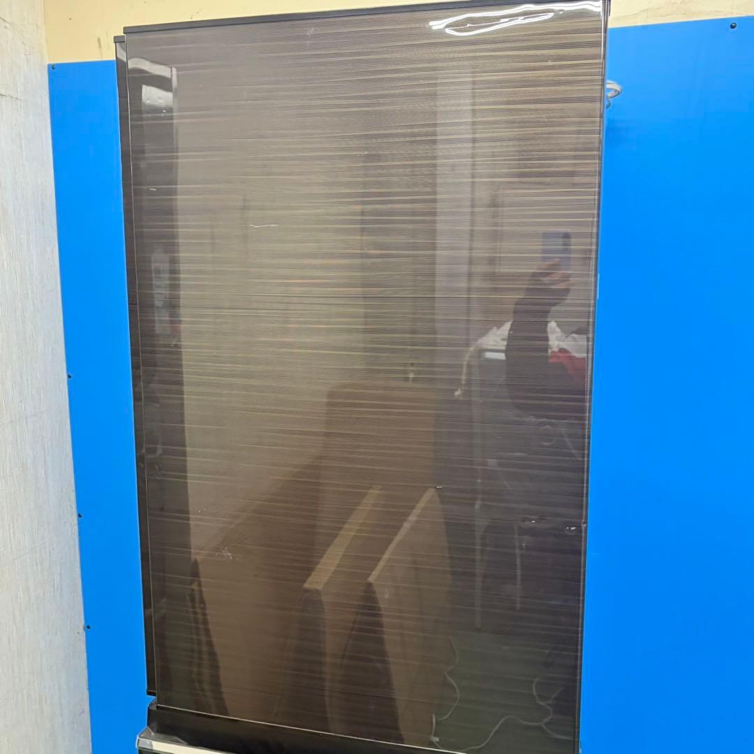 961 大型冷蔵庫 三菱 木目調 容量365L ご家庭向け 自動製氷機付き