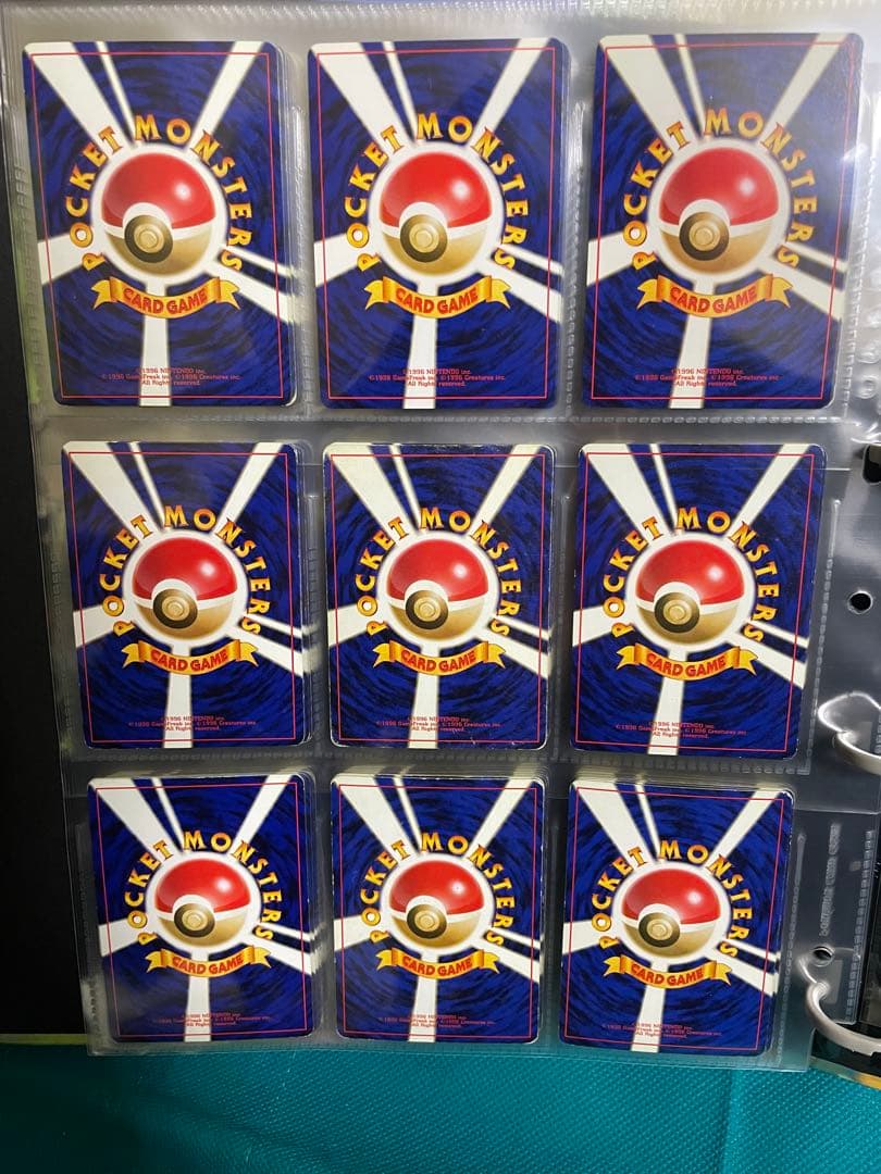 【超豪華】ポケモンカード旧裏 キラカードまとめ売り豪華ピカチュウのファイル付き