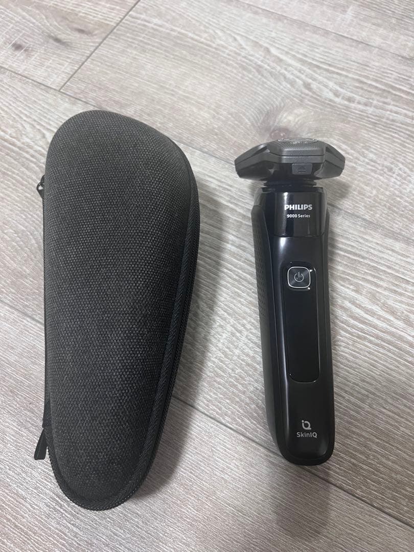 PHILIPS 9000 Series メンズ電気シェーバー ケース付