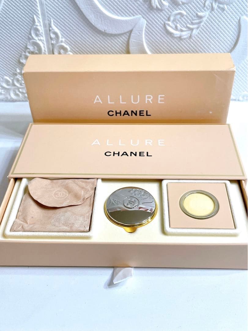 CHANELシャネル アリュール テンダープレストパフュームコンパクト 香水