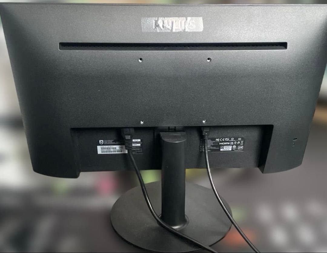 【超美品】PHILIPS ディスプレイモニター221V8L/11送料込み