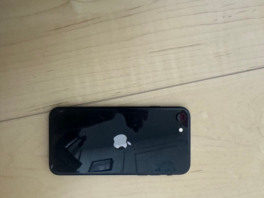 スマートフォン本体 iPhone 8BLACK