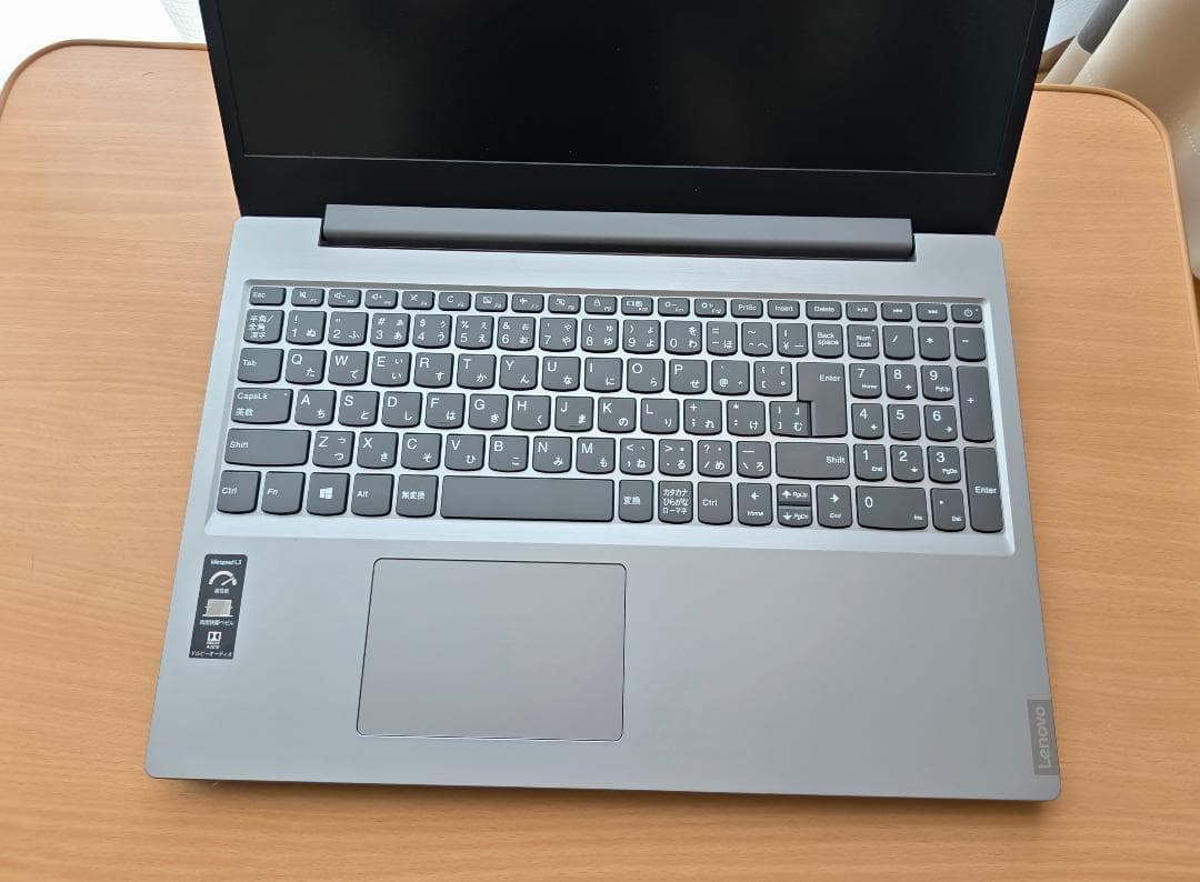 Lenovo Ideapadノートパソコン グレー