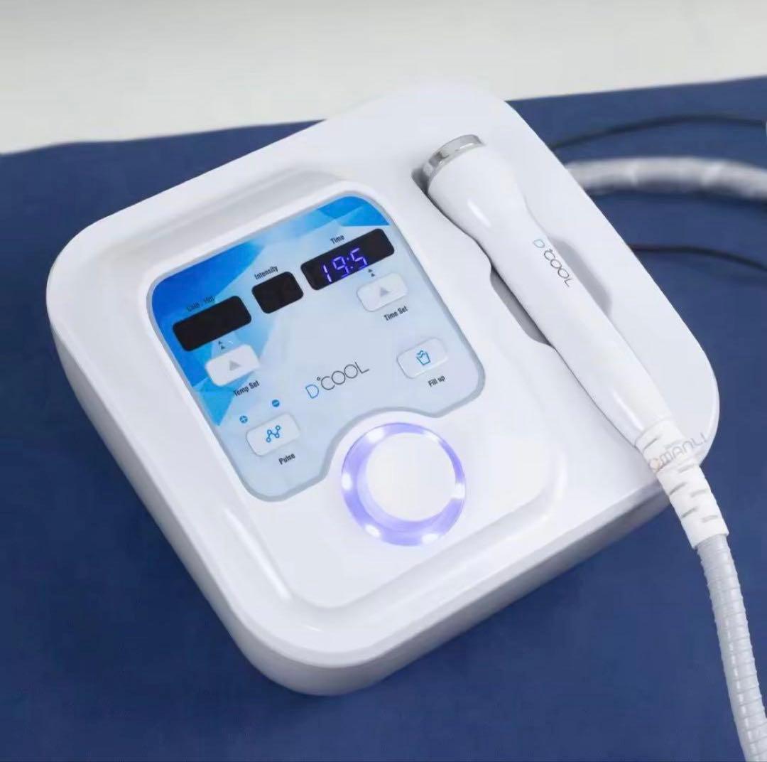 即日発送可能！冷却　導入　エレクトロポレーション　d'COOL Pro 美顔器