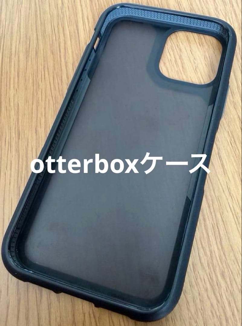 【美品】iPhone 12■128GB ブラック ■OtterBoxケース付