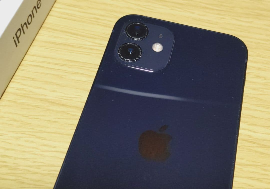 Apple iPhone 12 128GB ブラック　SIMフリー